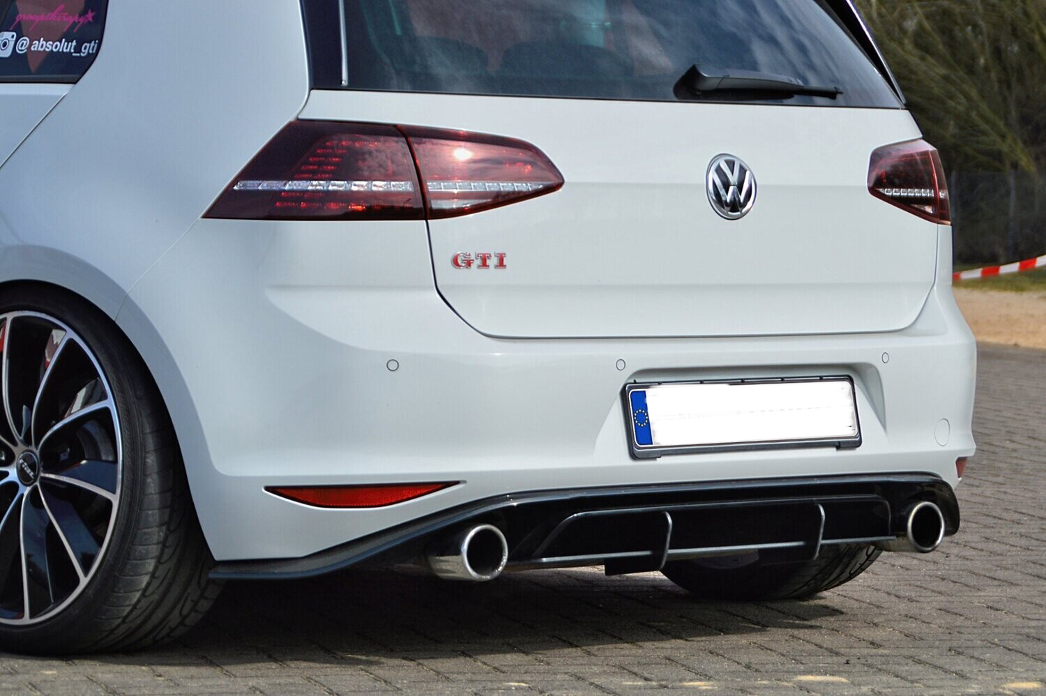 Rear apron diffuser for VW Golf 7 GTI Clubsport - Caddy World